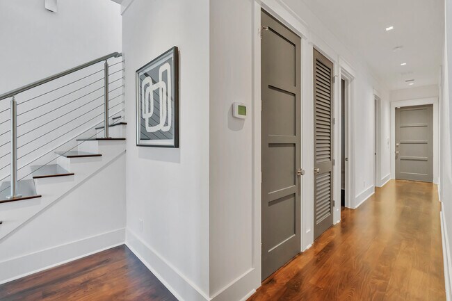 Building Photo - 69 Cypress Walk