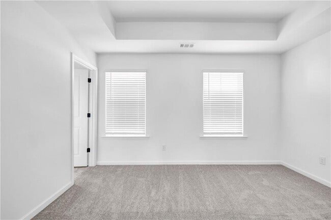 Building Photo - 5772 Schelton Pl