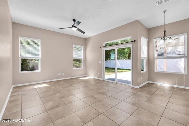 Building Photo - 4471 Song Sparrow Dr