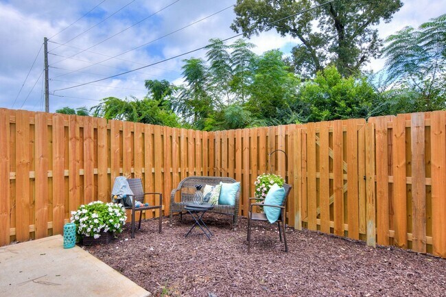 Building Photo - Cottages at Grovetown