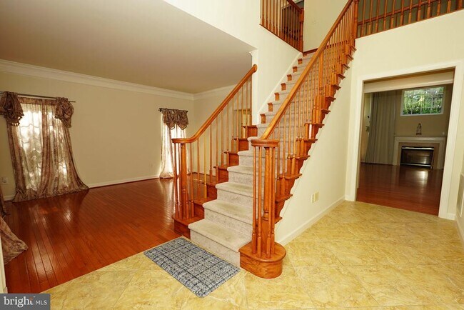 Building Photo - 14030 Bromfield Rd