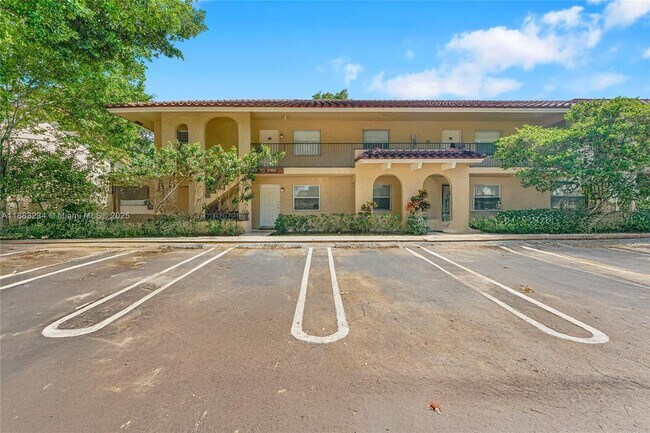 Building Photo - 9158 NW 40th St