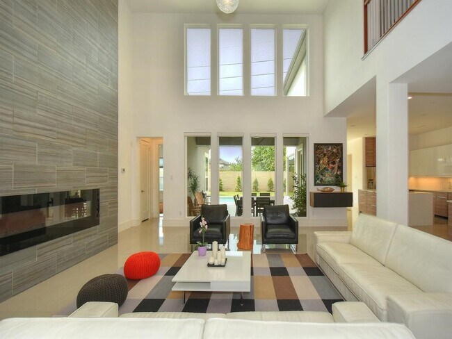 Building Photo - 14319 Shadow Garden Ln