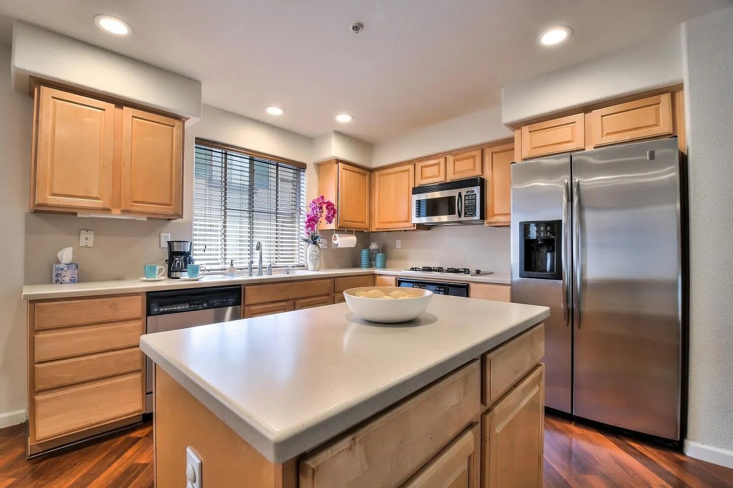 Building Photo - 3271 Shiraz Pl