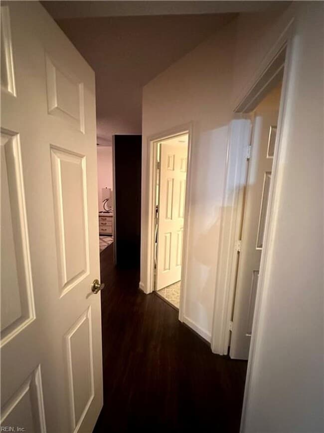 Building Photo - Bay View First Floor Condo
