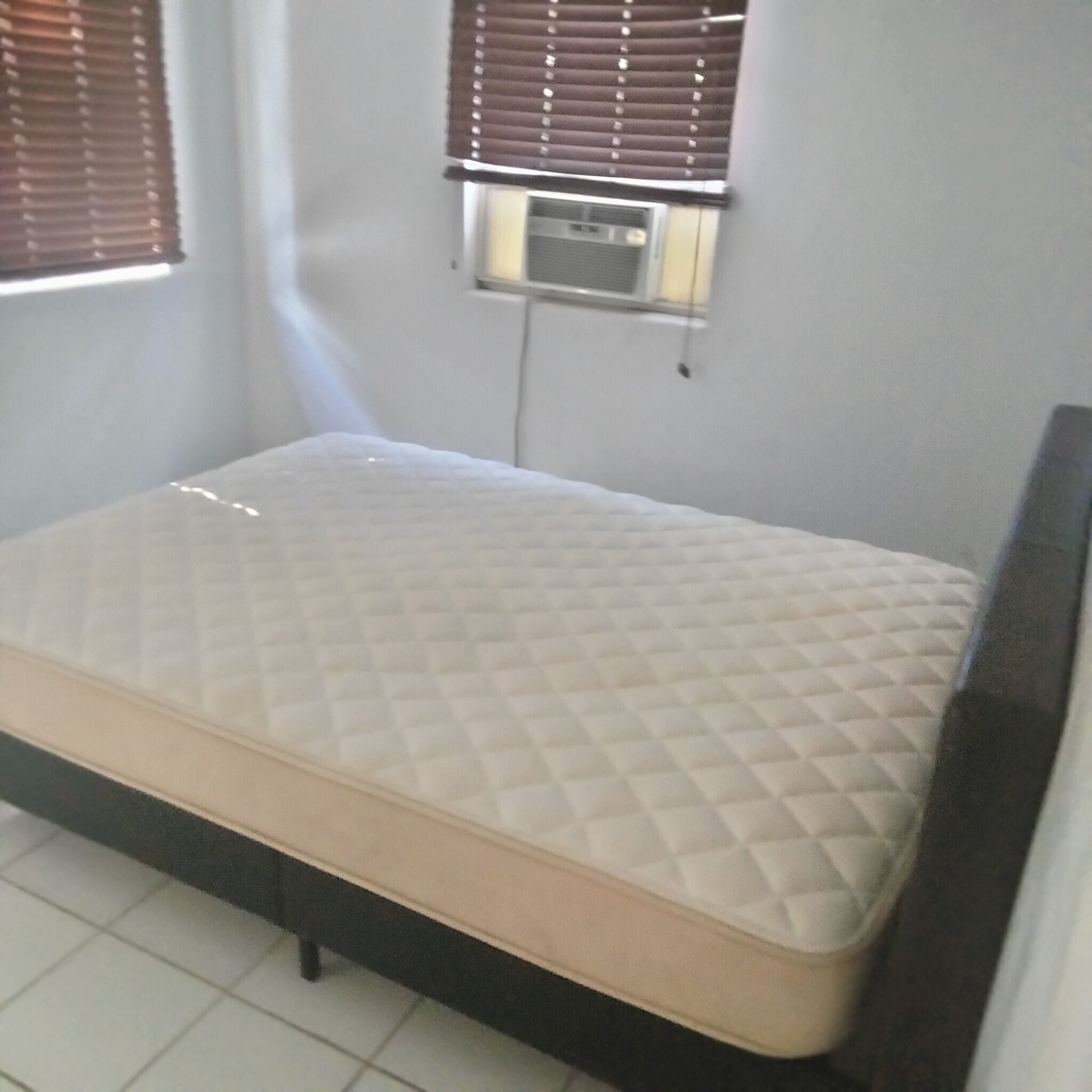 Building Photo - 6835 Blind Pass Rd