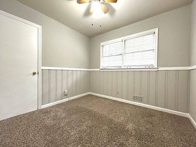 Building Photo - Updated Home near Emory University