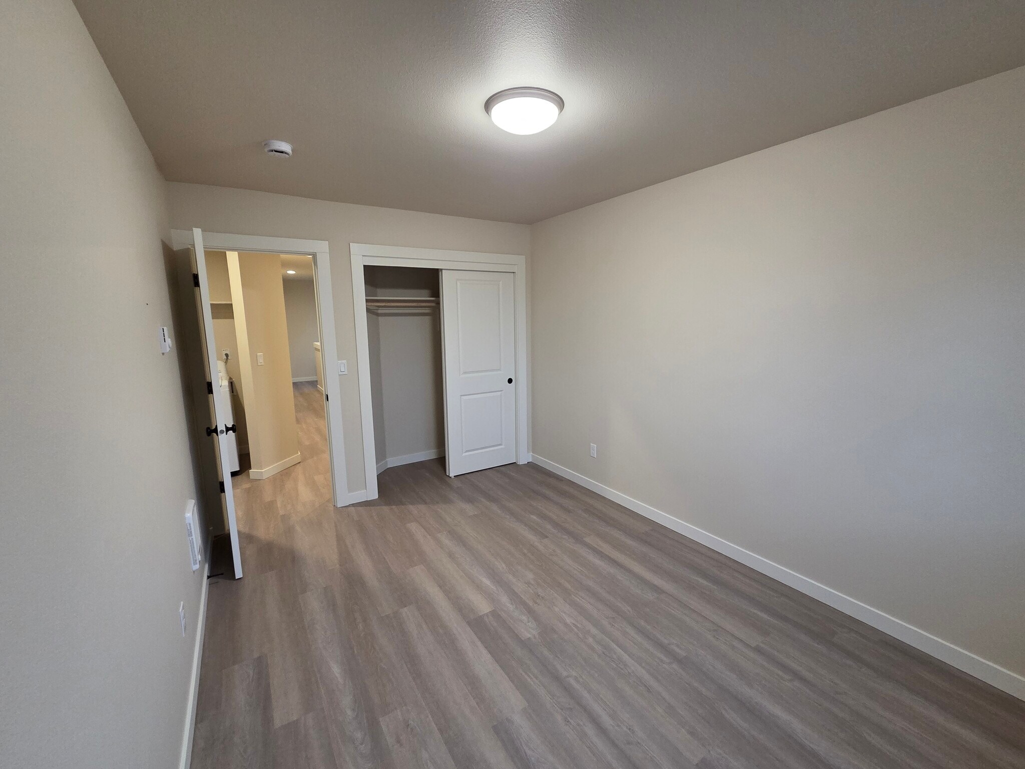 Building Photo - 141 Section St