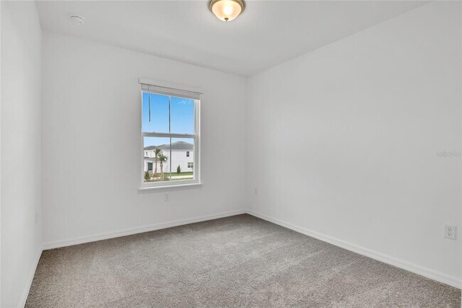 Building Photo - 4621 ORCHARD VIEW Aly