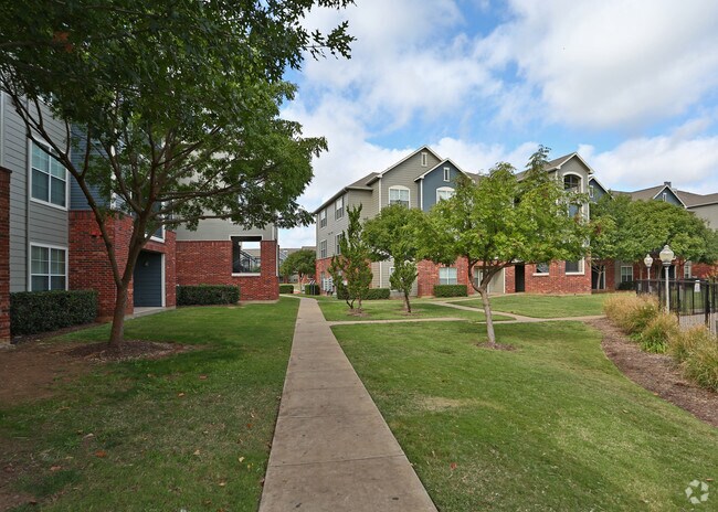 Building Photo - Park at Sycamore