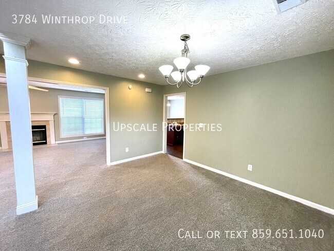 Building Photo - 3784 Winthrop Dr