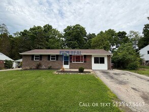 Building Photo - 724 Winding Way