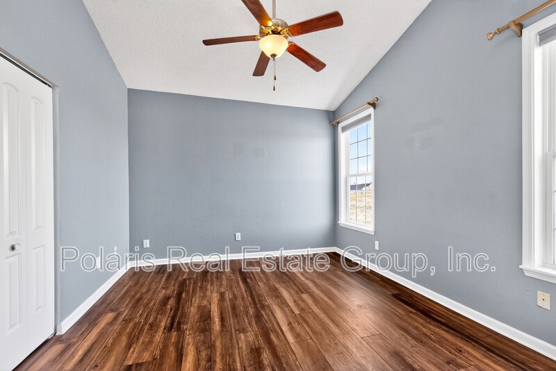 Building Photo - 3696 White Cliff Way