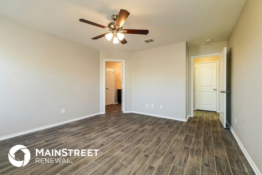 Building Photo - 1723 Aspen Silver