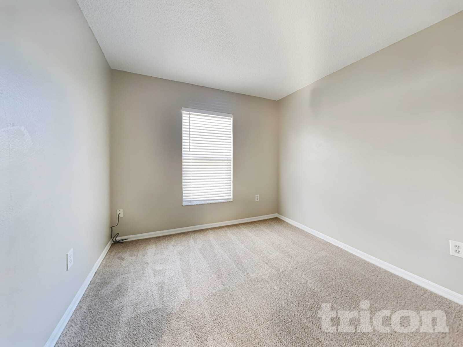 Building Photo - 1194 Algoma St