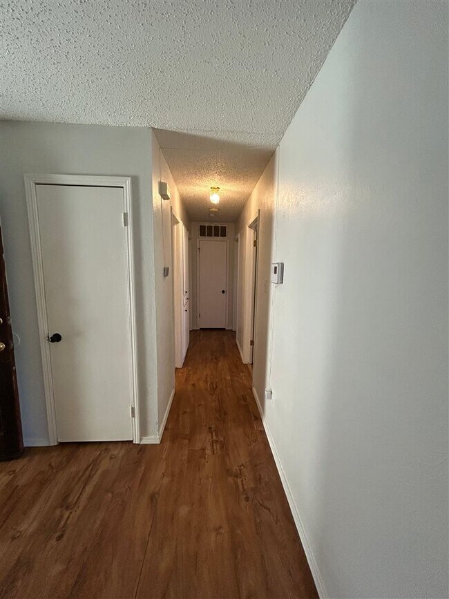 Building Photo - 2304 NW 75th St