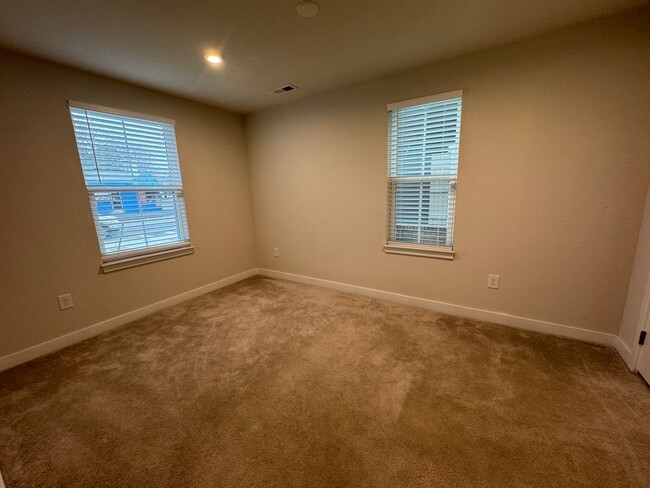 Building Photo - New Construction Three Story Townhome In T...