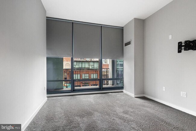 Building Photo - 2101 Market St