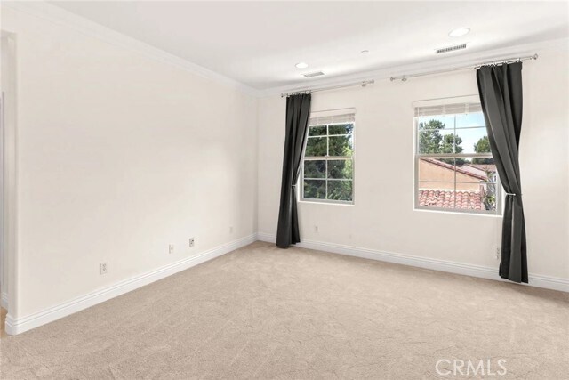 Building Photo - 61 Shade Tree