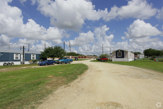 Primary Photo - Mobile Home Park