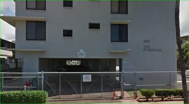 Building Photo - 1820 Waiola St