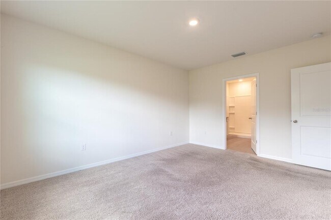 Building Photo - 35525 Stella Vast Dr