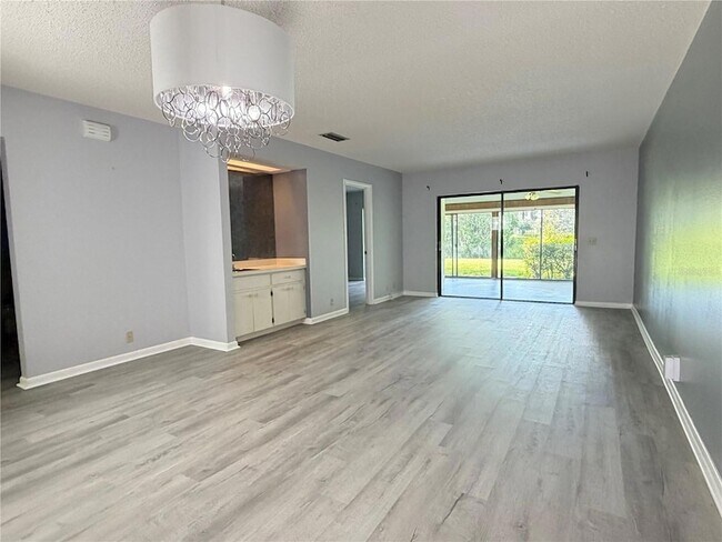 Building Photo - 1026 Medinah Dr