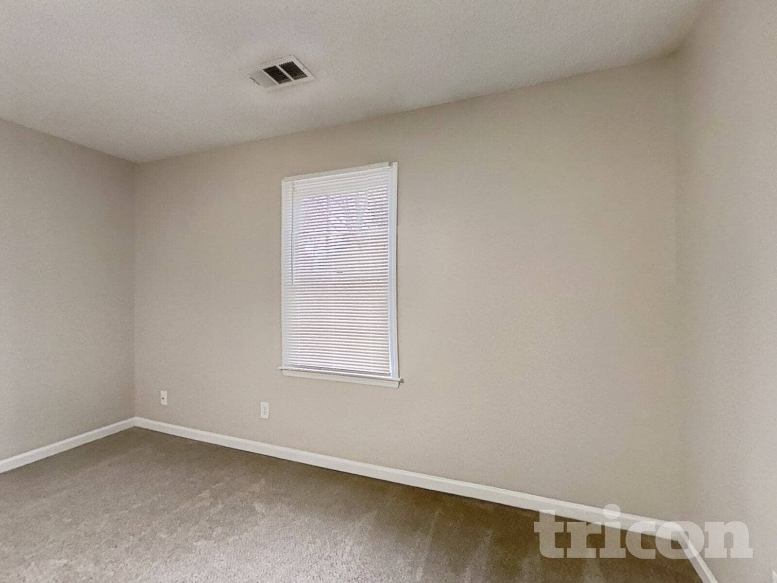 Building Photo - 4659 Sierra Ct