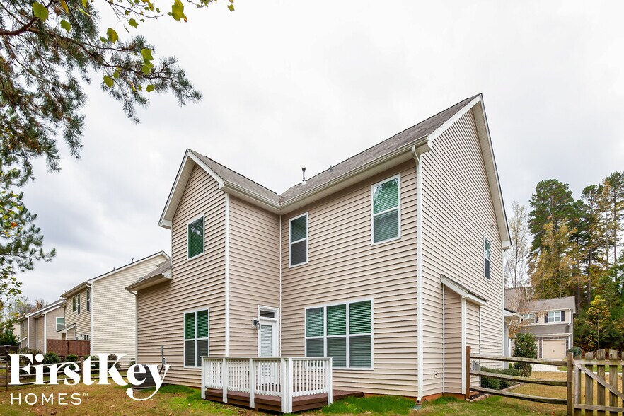 Building Photo - 5631 Mcdowell Run Dr