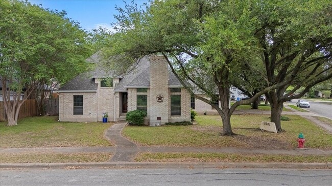 Building Photo - 1001 Timber Bend Dr