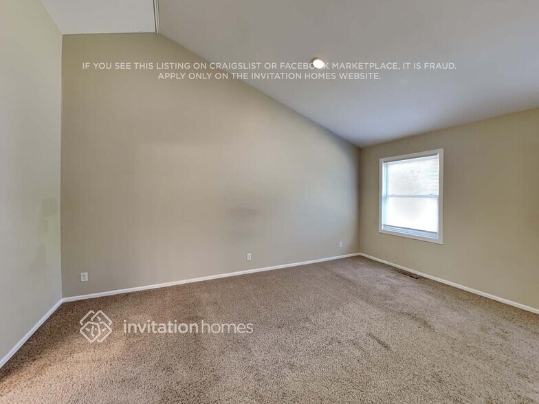 Building Photo - 330 Bayberry Ct