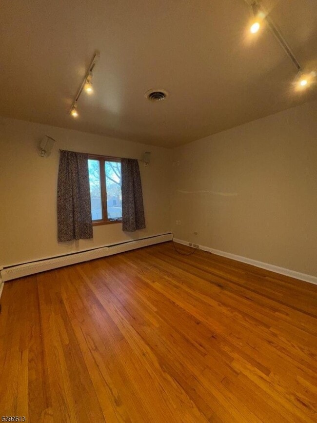 Building Photo - 273 Rea Ave Ext