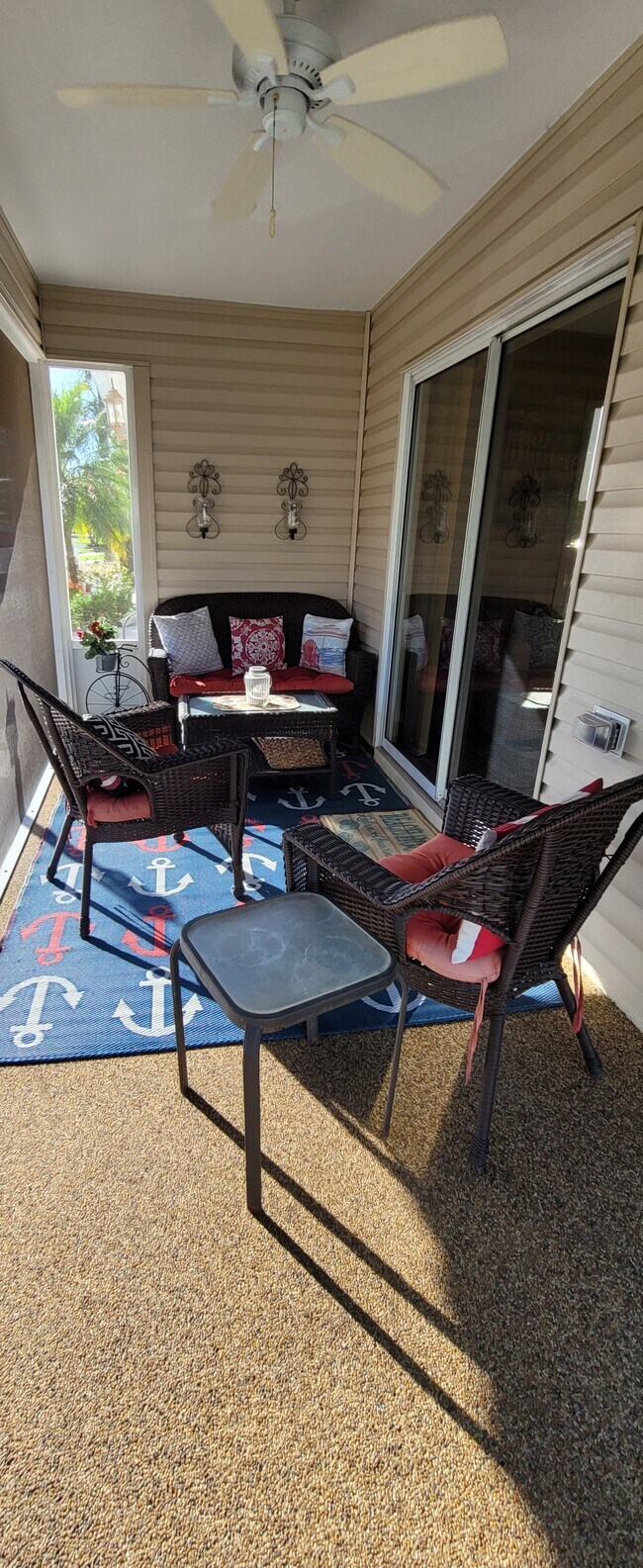 Building Photo - 1267 Mount Vernon Way