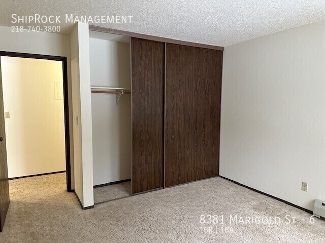 Building Photo - 8381 Marigold St