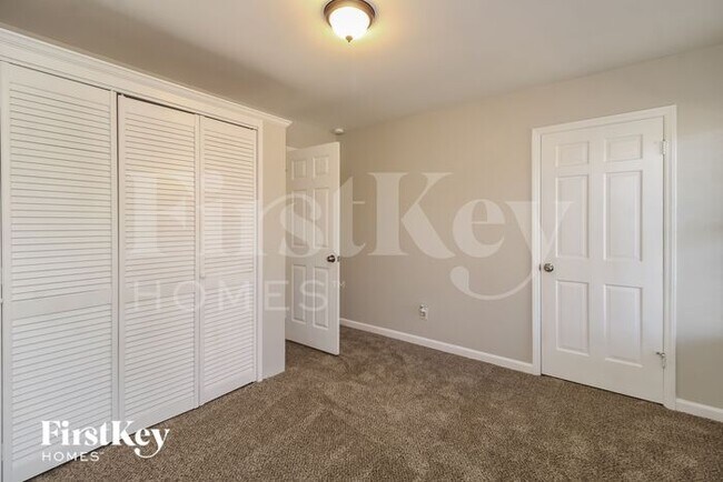 Building Photo - 7808 Beech Forest Rd