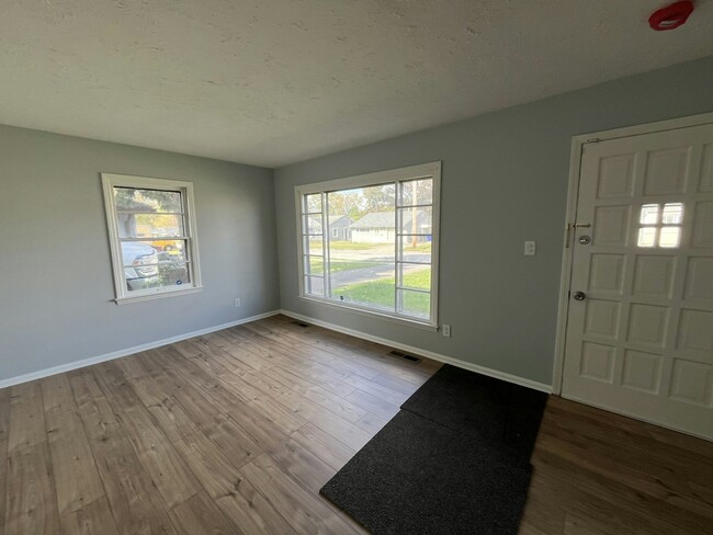 Building Photo - 12201 Summerland Ave