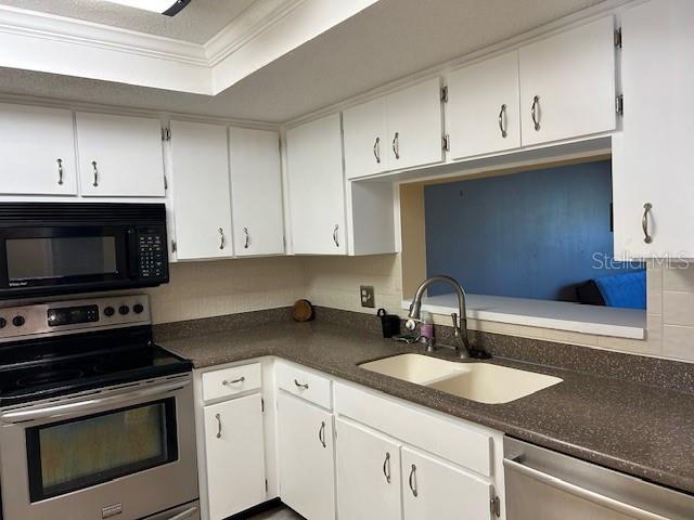 Building Photo - 2440 Winding Creek Blvd