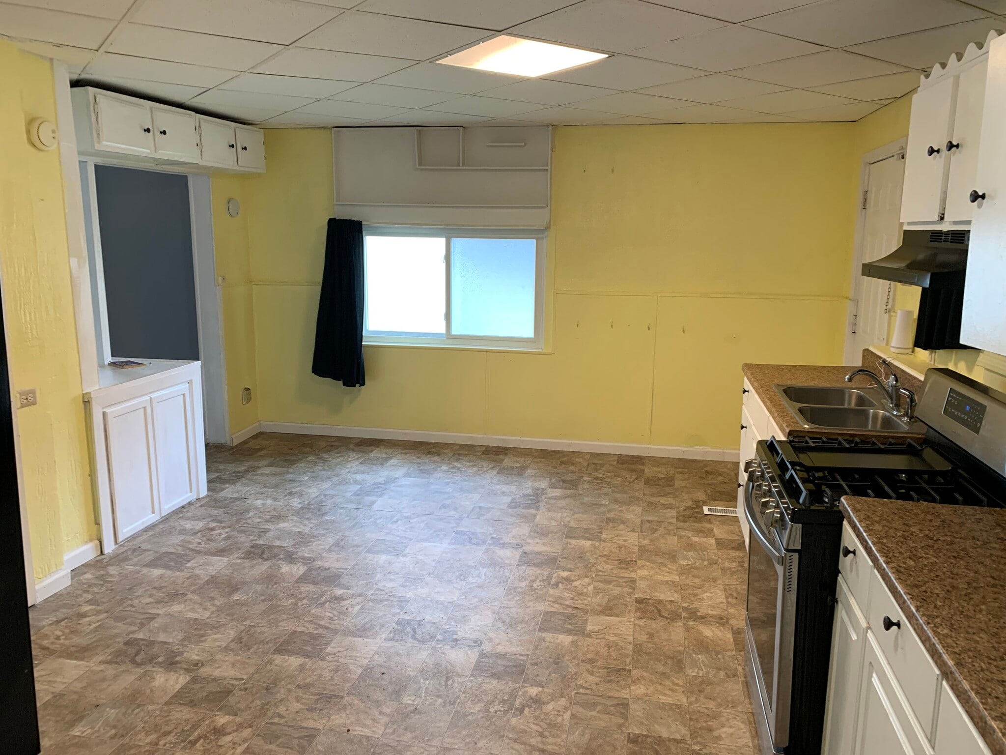 Kitchen - 659 5th St