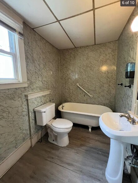 Primary Photo - 1125 Pingree St