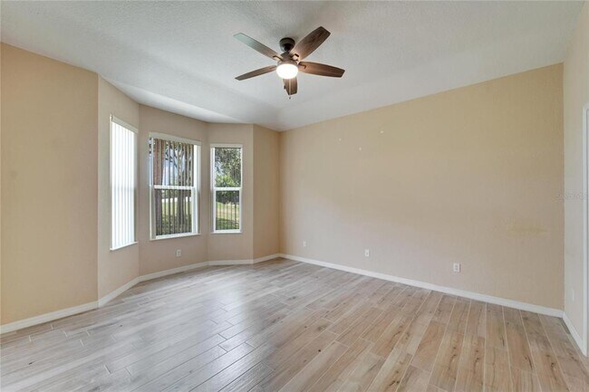 Building Photo - 1013 Emerald Dunes Dr