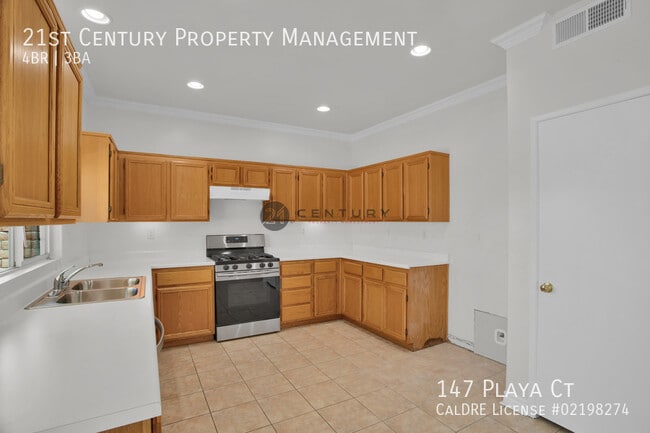 Building Photo - 147 Playa Ct