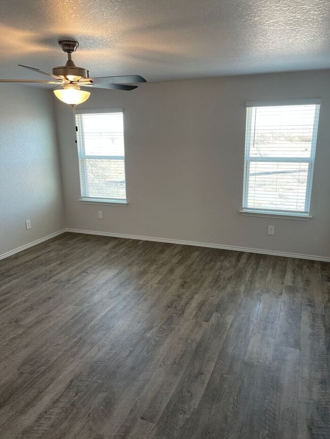 Building Photo - Get an A+ in Savings! | Receive a $500 Move-In Credit on This 4-Bed, 2.5-Bath Home in Scott's Hollow