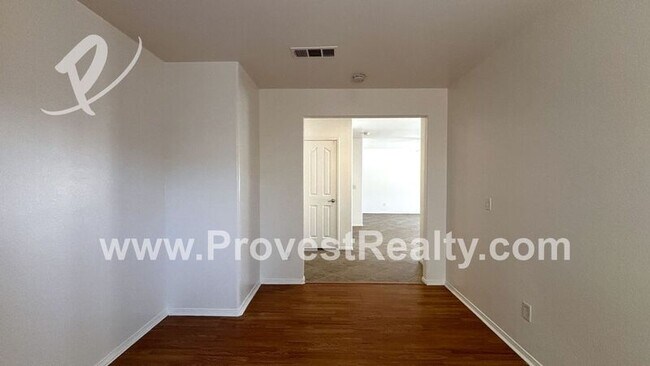Building Photo - 9489 Sapphire Ave