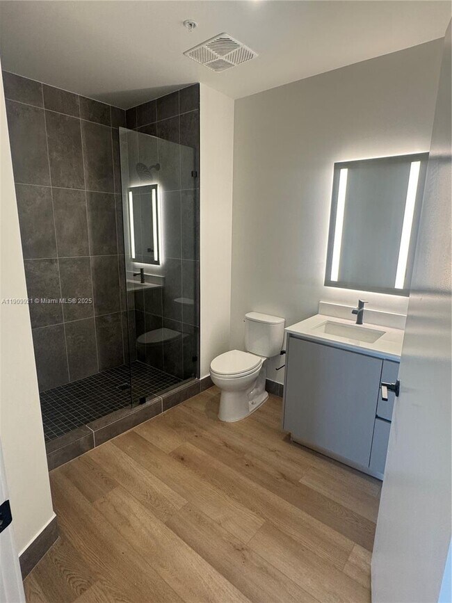 Primary Photo - 307 SW 5th St