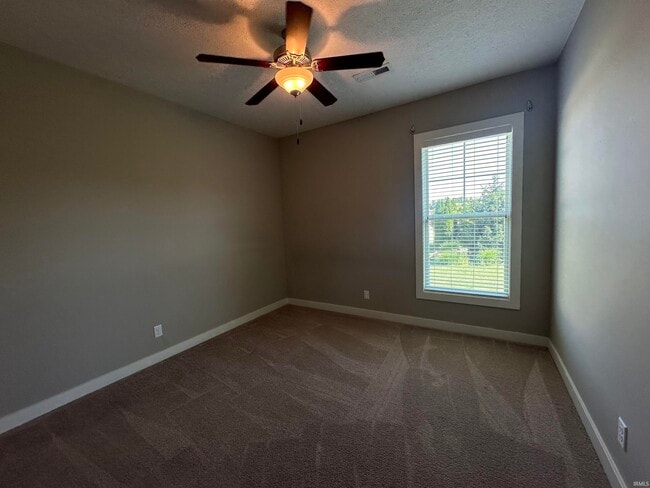 Building Photo - 2331 Jamaica Ct