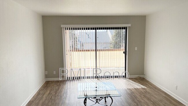 Building Photo - 2700 Plumas St