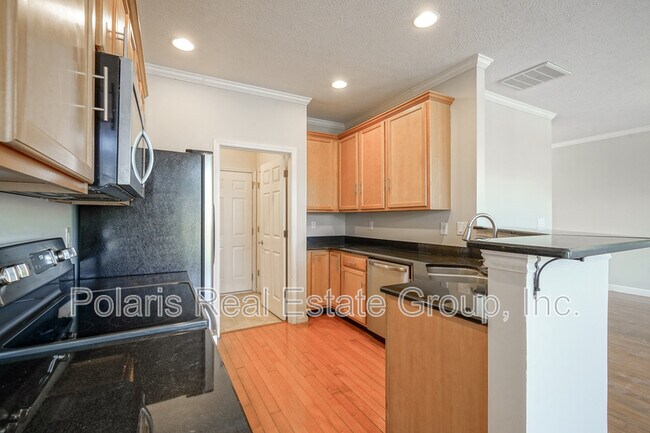 Building Photo - 4084 Weston Pointe Dr