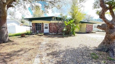 Building Photo - 10705 N Dixon Ave