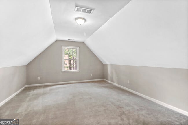 Building Photo - 15 Abby Ct