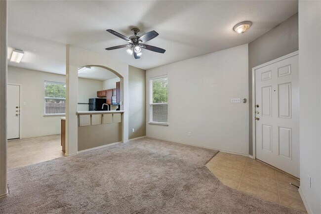 Building Photo - 14412 Lewis Carroll Ln